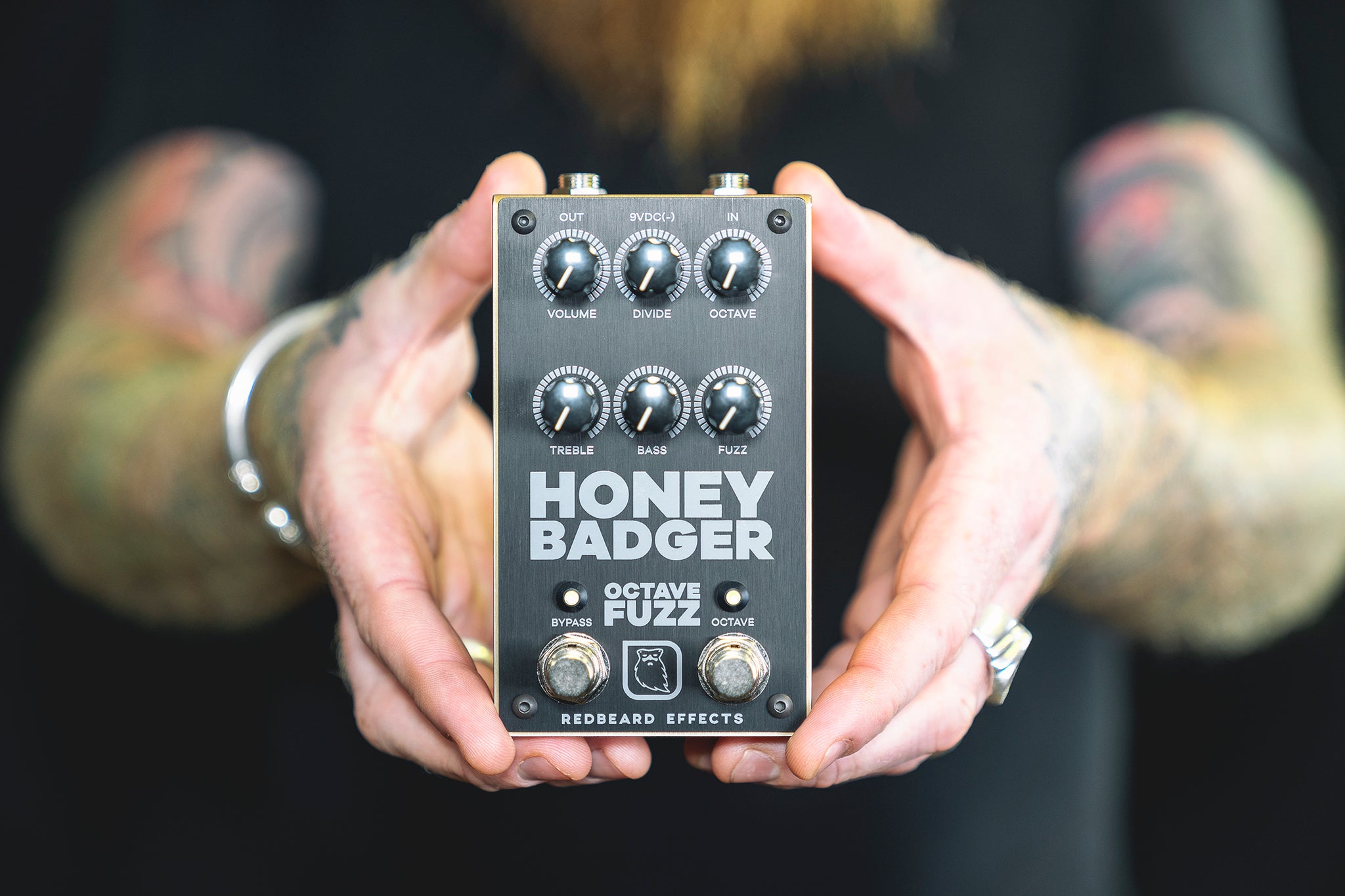 bass octave fuzz pedal HONEY BADGER OCTAVE FUZZ